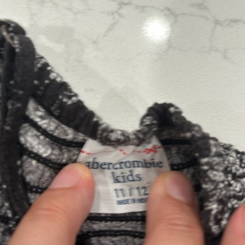 Abercrombie hanker chief with straps kids 11-12 shirt - Picture 4 of 6